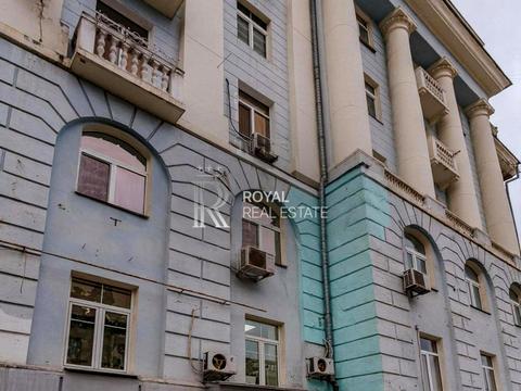 комерційна за адресою Євгена Чикаленка вул. (Пушкінська), 20