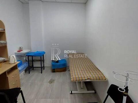 комерційна за адресою Одеська вул., 34