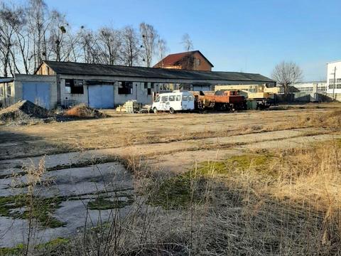 комерційна за адресою Металургів вул., 19