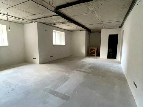 комерційна за адресою Водогінна вул., 2-A