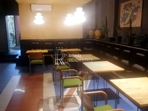 комерційна за адресою Миколи Бажана просп., 26