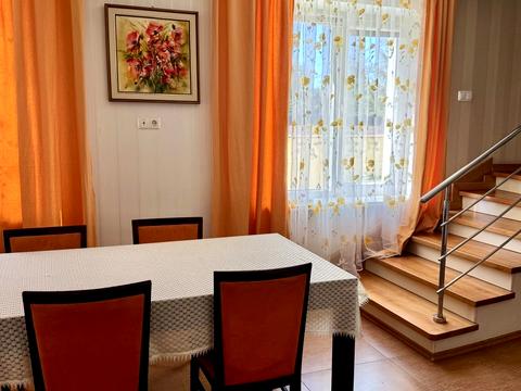 будинок за адресою Білогорська вул. (Фабриціуса), 88