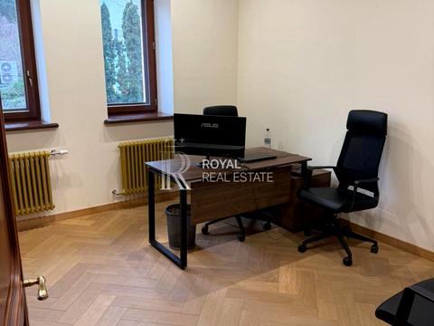 коммерческая по адресу Ломаковская ул. (Мичурина), 45