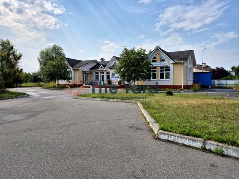 комерційна за адресою Різдвяна, 1