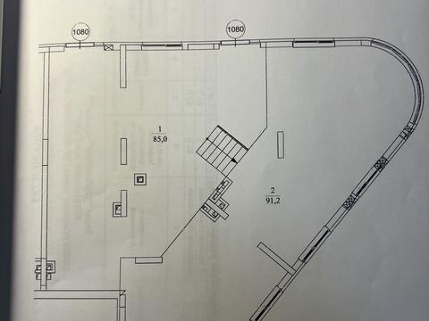 комерційна за адресою Воскресенська вул., 2-В