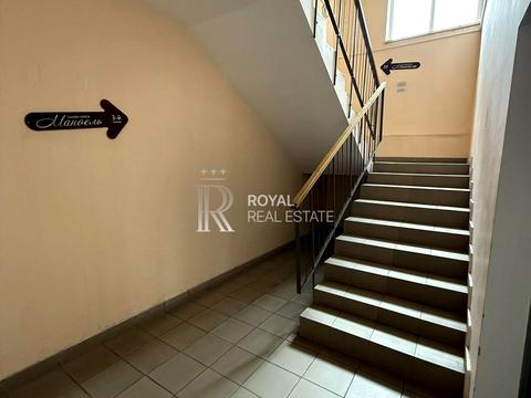 комерційна за адресою В'ячеслава Чорновола вул., 27