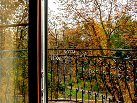 комерційна за адресою Жилянська вул., 97