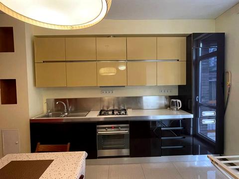 квартира за адресою Відрадна вул., 13