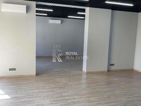 комерційна за адресою Євгена Коновальця вул. (Щорса), 36-Е