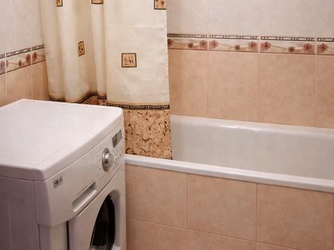 квартира по адресу Ревуцкого ул., 4