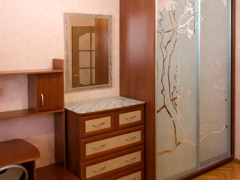 квартира по адресу Ревуцкого ул., 4