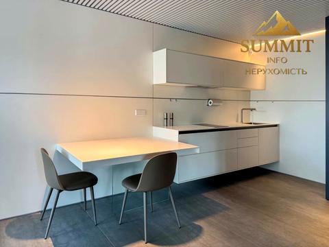 будинок за адресою Привітна