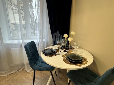 квартира по адресу Уинстона Черчилля ул. (Красноткацкая), 24