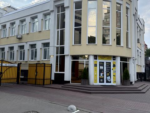 комерційна за адресою Шевченка бульв., 170
