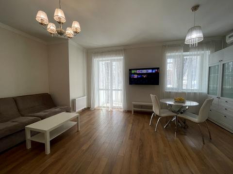 квартира за адресою Рея Бредбері вул., 5/15