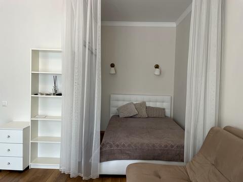 квартира за адресою Рея Бредбері вул., 5/15