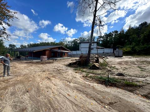 участок по адресу Польова