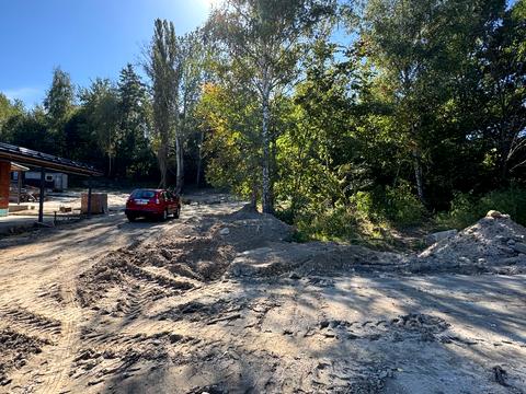 участок по адресу Польова