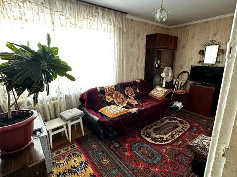 квартира за адресою Покровська вул., 18