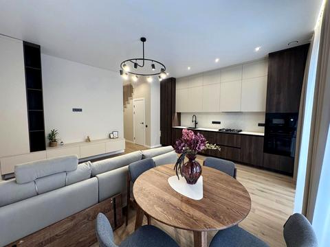 будинок за адресою Зоряна вул., 11