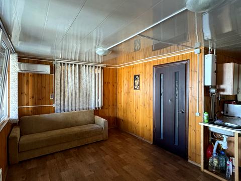 будинок за адресою Набережна вул.