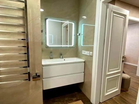 квартира за адресою Михайла Максимовича вул. (Онуфрія Трутенка), 32-Б