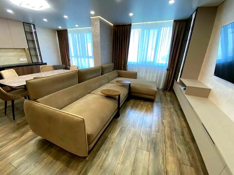 квартира за адресою Михайла Максимовича вул. (Онуфрія Трутенка), 32-Б