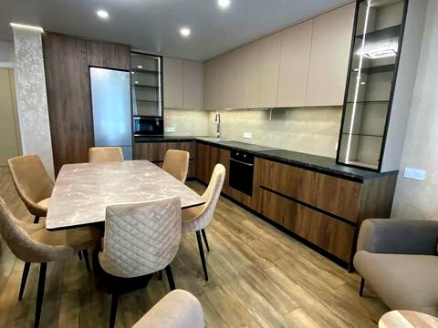 квартира за адресою Михайла Максимовича вул. (Онуфрія Трутенка), 32-Б