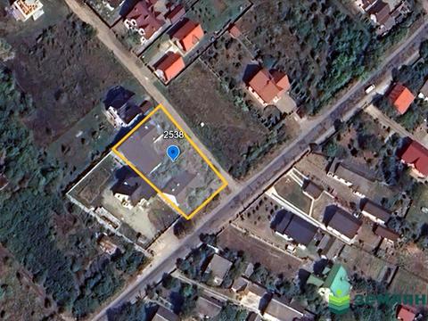 комерційна за адресою Липова, 16