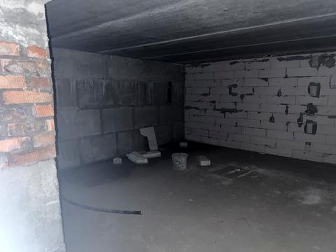 комерційна за адресою Центральна вул., 39а