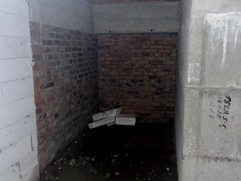 комерційна за адресою Центральна вул., 39а