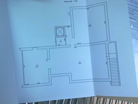 комерційна за адресою Центральна вул., 39а