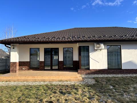 будинок за адресою Отамана Орлика вул. (Ватутіна)