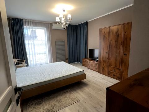 будинок за адресою Отамана Орлика вул. (Ватутіна)