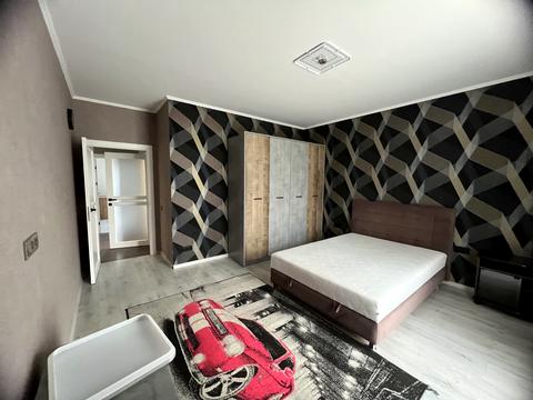 будинок за адресою Отамана Орлика вул. (Ватутіна)