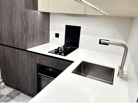 квартира за адресою Академіка Єфремова вул. (Командарма Уборевича), 7-А