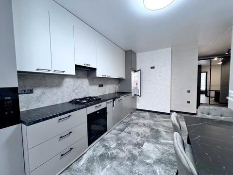 квартира за адресою Юліана Пелеша вул., 3