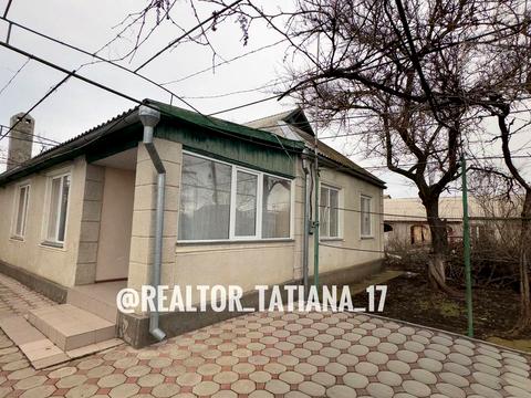 будинок за адресою Київська, 1