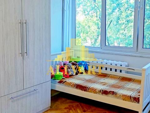 квартира за адресою Ореста Левицького вул. (Академіка Курчатова), 13