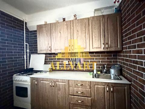 квартира за адресою Ореста Левицького вул. (Академіка Курчатова), 13