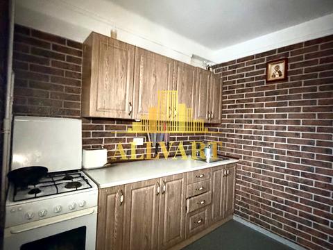 квартира за адресою Ореста Левицького вул. (Академіка Курчатова), 13