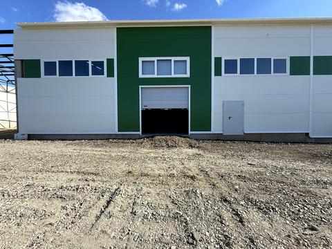 комерційна за адресою Білогородська вул., 6