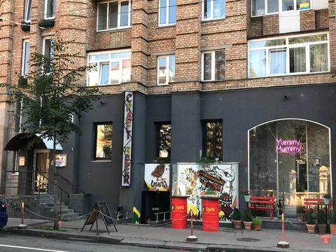 коммерческая по адресу Большая Житомирская ул., 12