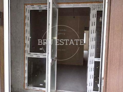 комерційна за адресою Стеценка вул., 75-Б