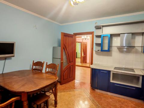 квартира по адресу Зодчих ул., 16