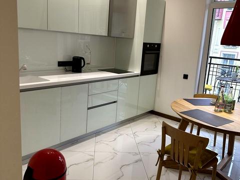 квартира за адресою Дегтярна вул., 7