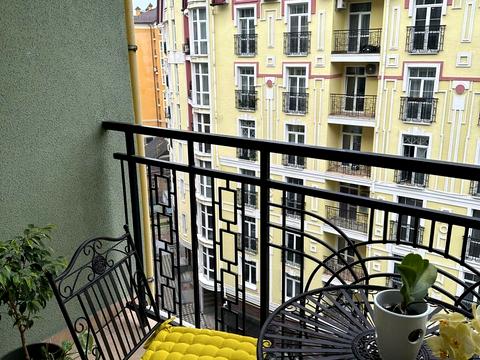 квартира за адресою Дегтярна вул., 7