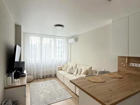 квартира за адресою Євгена Сверстюка вул. (Марини Раскової), 6