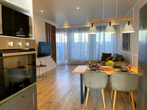 будинок за адресою с. Крижанівка, Лазурна