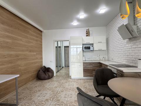 квартира за адресою Дмитра Луценка вул. (Крейсера "Аврора"), 6